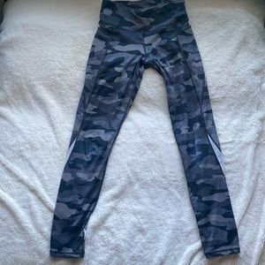 Old Navy camo leggings
